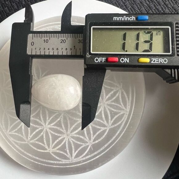 Quartz Crystal Egg Carving Meditation Stone‎ (#2) - Picture 5 of 9